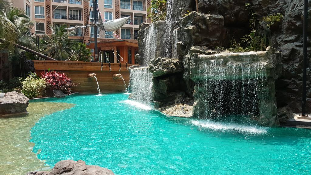 Atlantis Condo Resort By Wanida Ban Nong Tabaek Extérieur photo